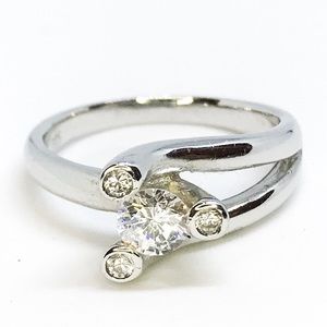 NEW Sterling Silver Triangular Ring